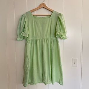 Vintage 70s puff sleeve dress
